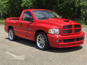 Dodge Ram SRT-10 2004 года
